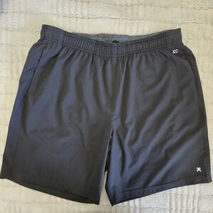 Kenneth Cole Mens Large Charcoal Hybrid Shorts EUC